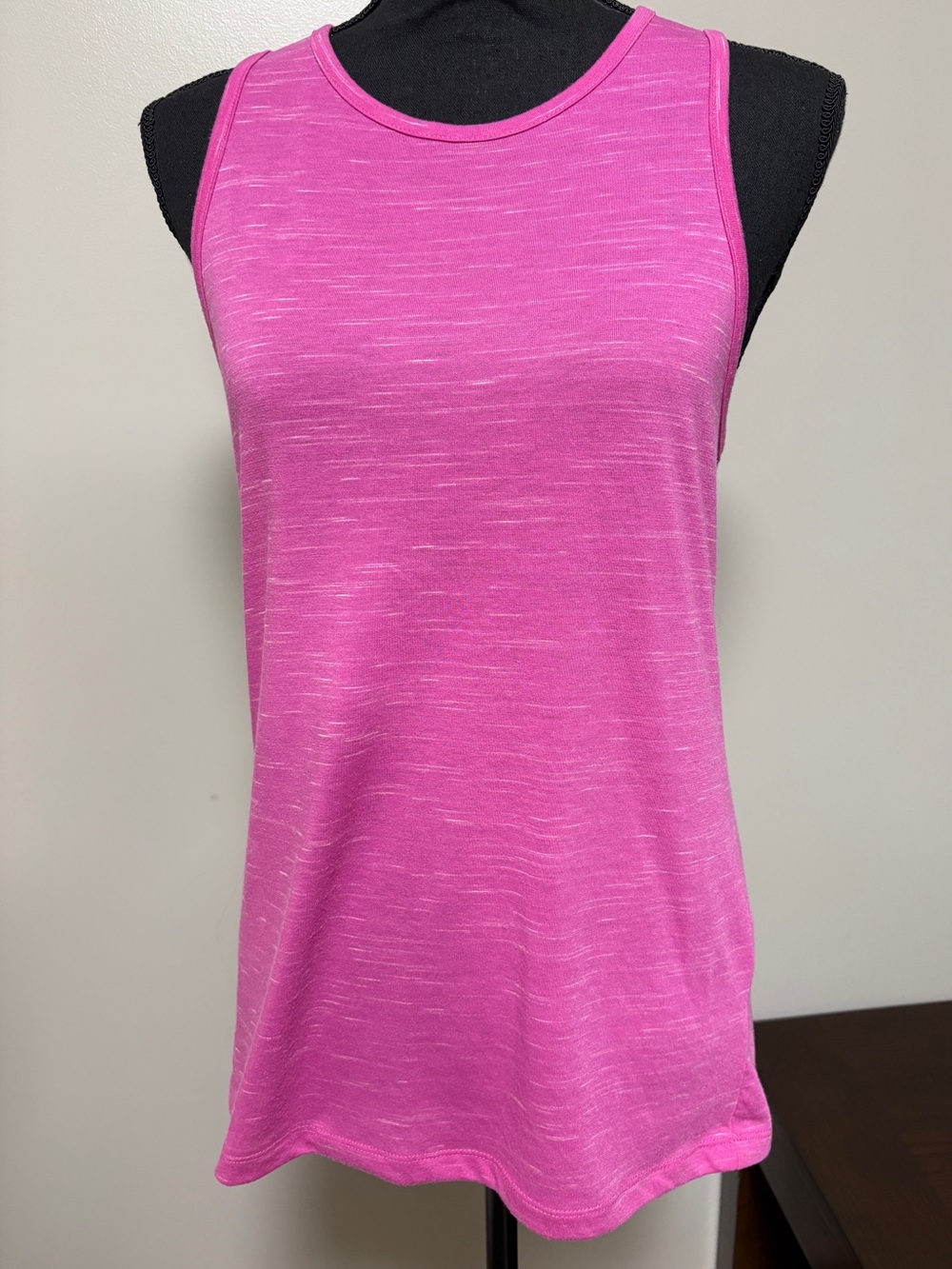 Nike DRi-FIT Women's Training Tank Top (Fuchsia)